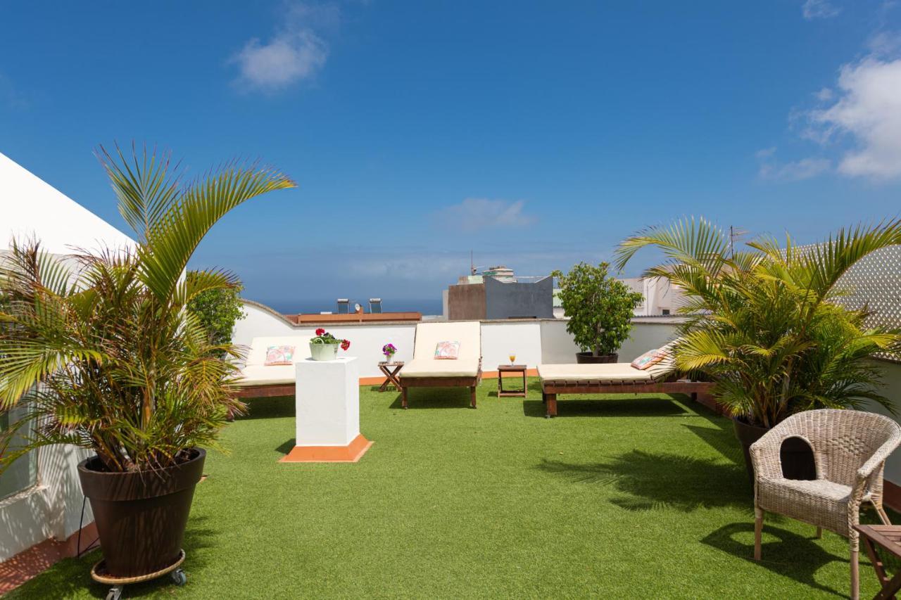 The Yellow House - Solarium - Climatized Pool Gáldar Buitenkant foto